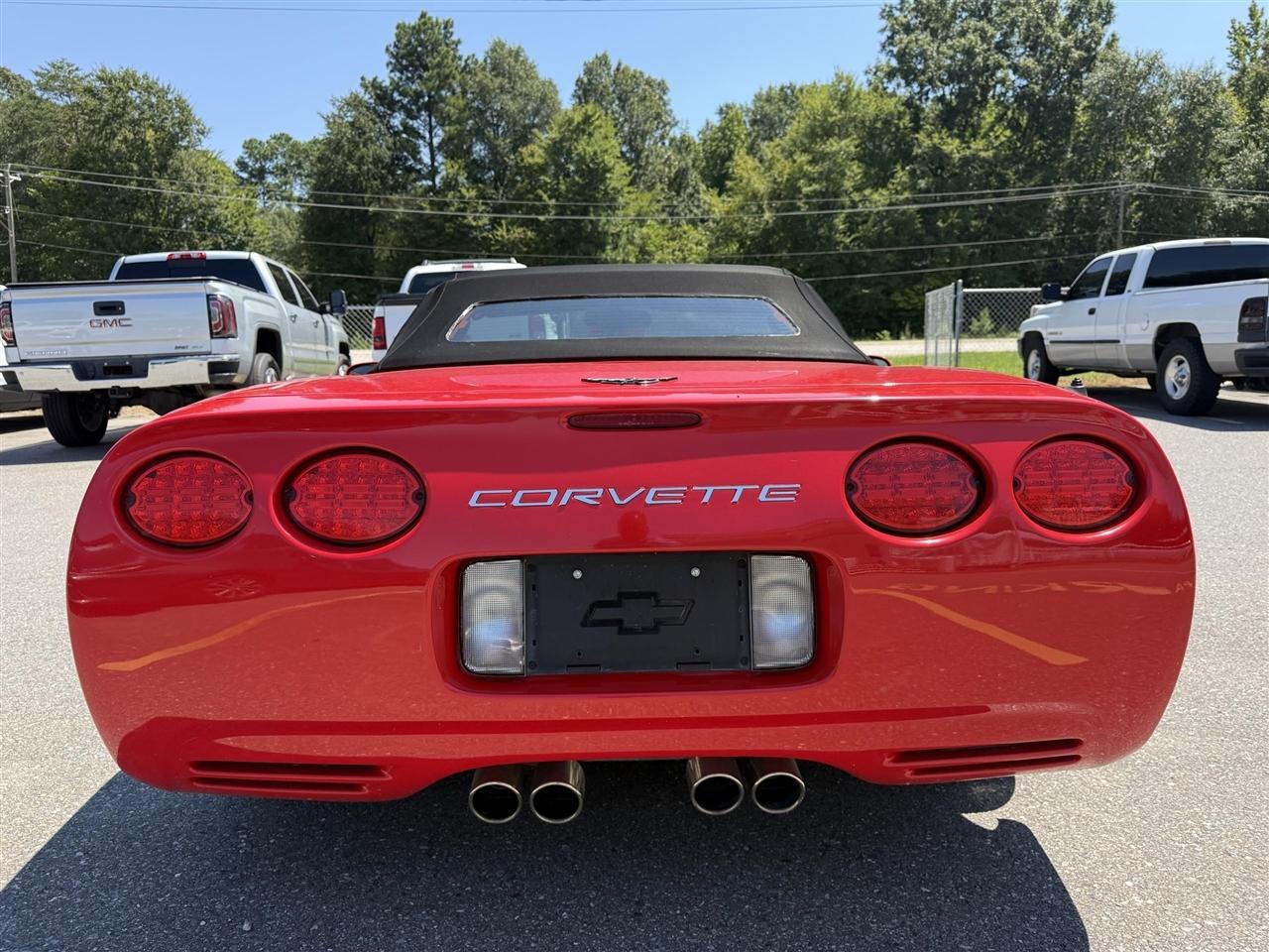 Chevrolet Corvette  2002