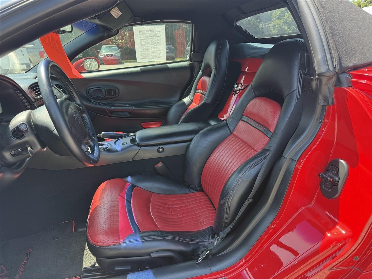 Chevrolet Corvette  2002