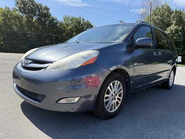 Blue 2009 Toyota Sienna Minivan Front-Wheel Drive Automatic
