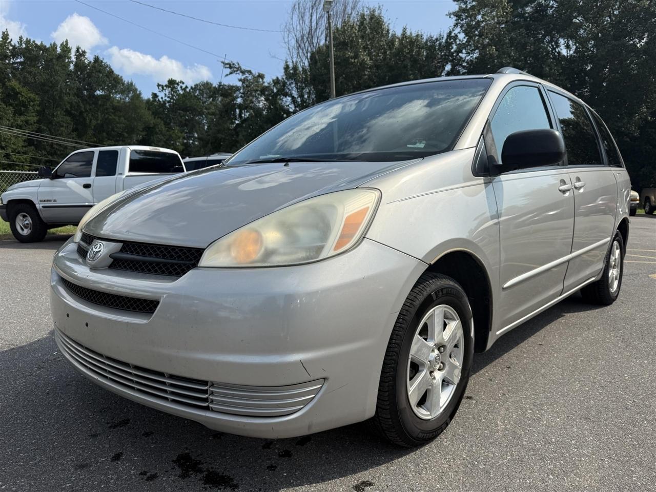 Toyota Sienna  2005