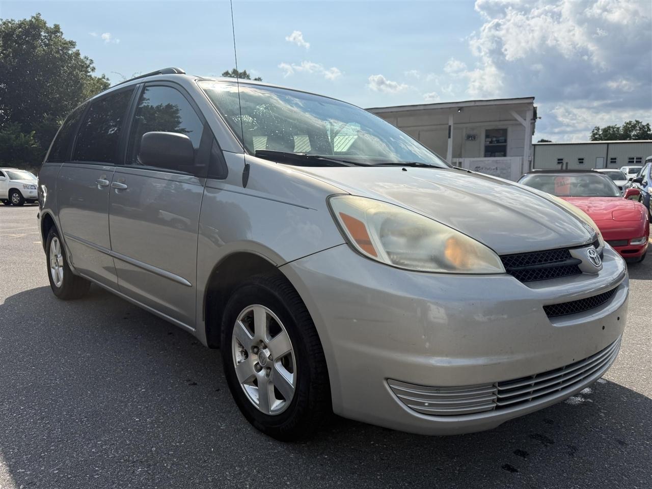 Toyota Sienna  2005