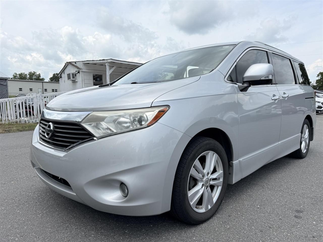 2015 Nissan Quest SL