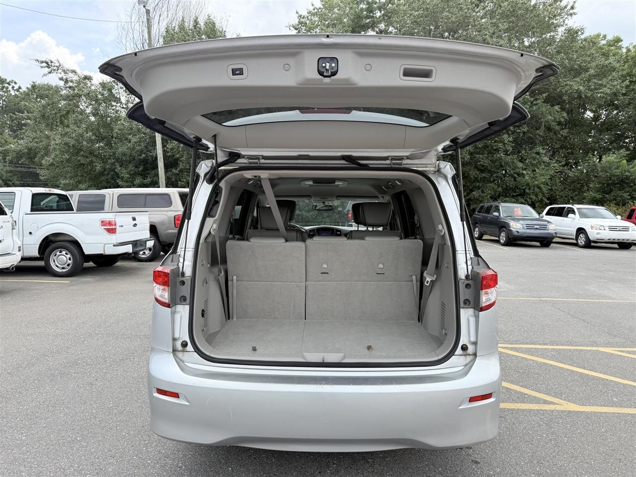 Nissan Quest  2015