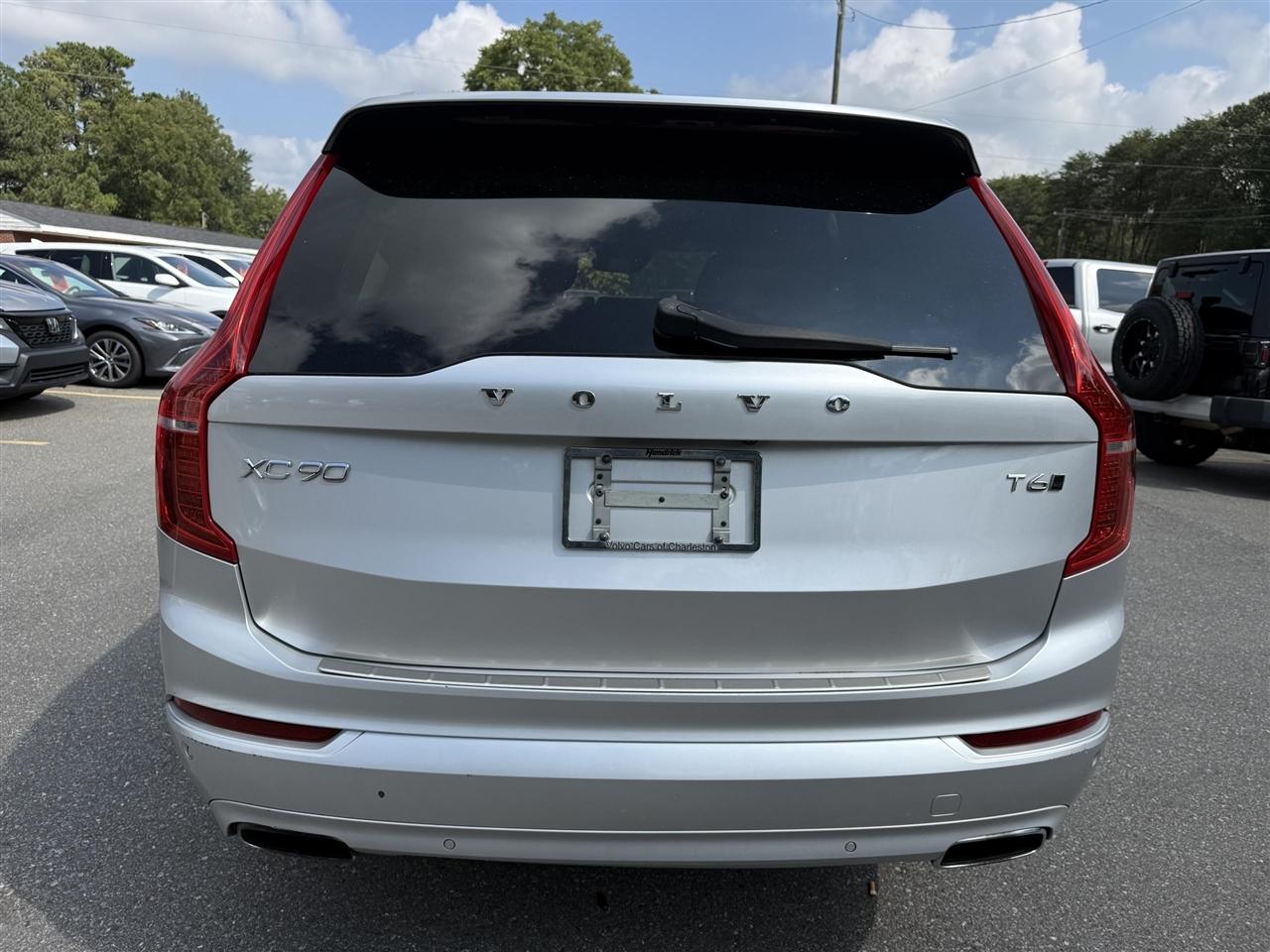 Volvo XC90  2017