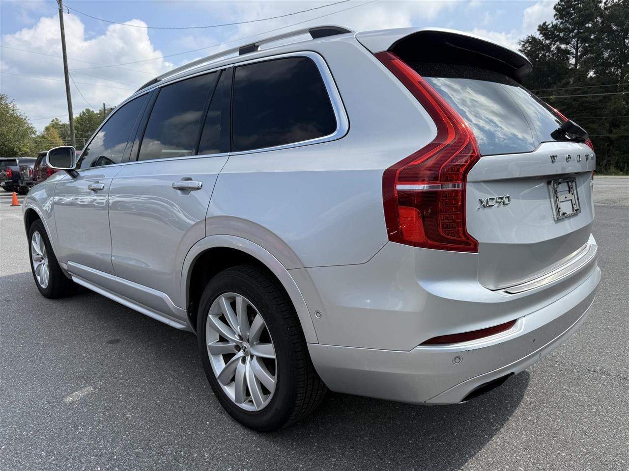 Volvo XC90  2017