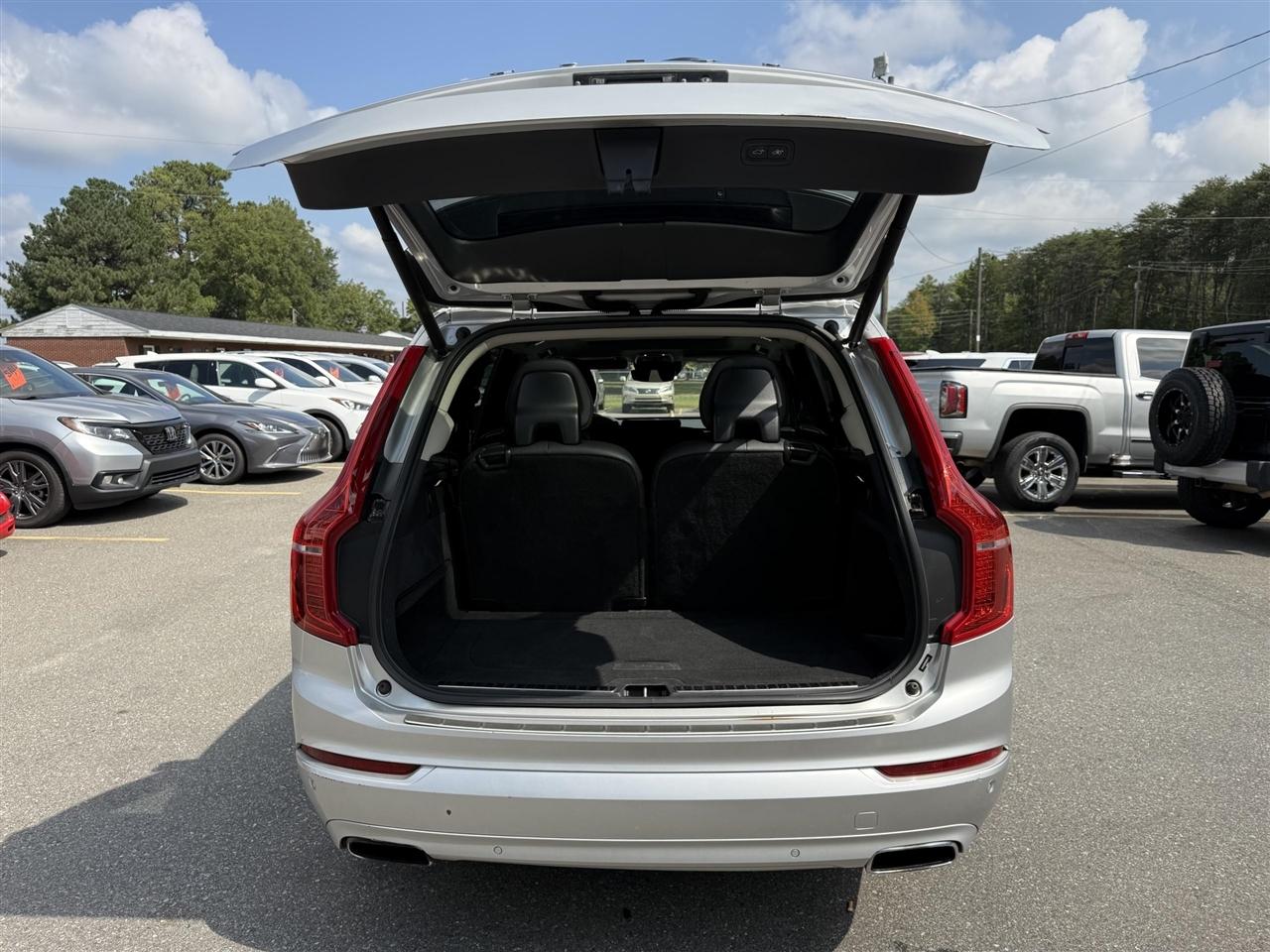 Volvo XC90  2017