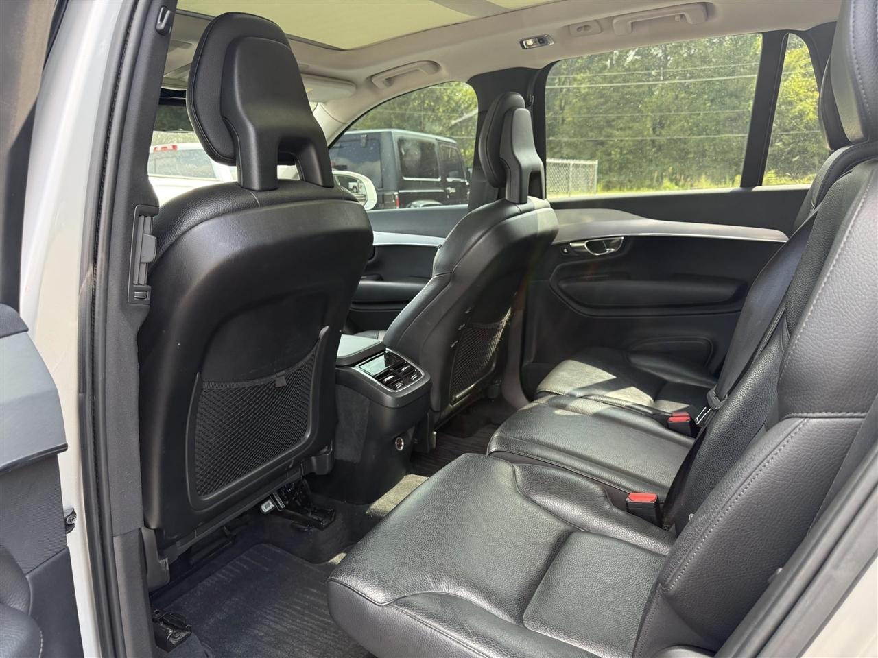 Volvo XC90  2017