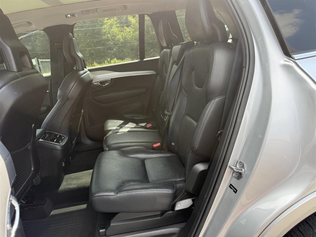Volvo XC90  2017