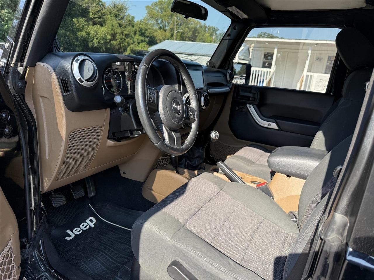 Jeep Wrangler  2012