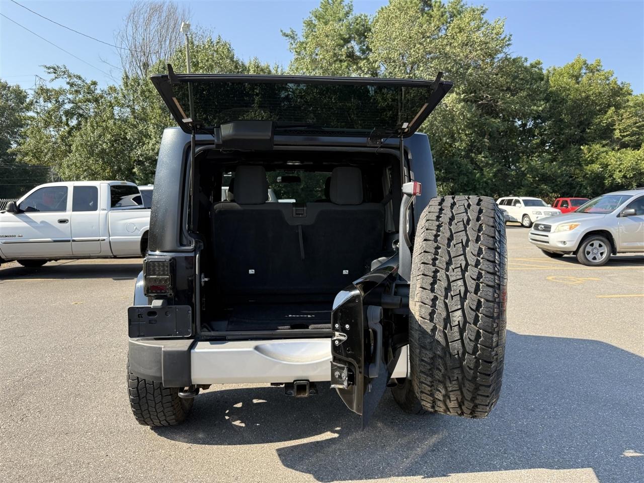 Jeep Wrangler  2012