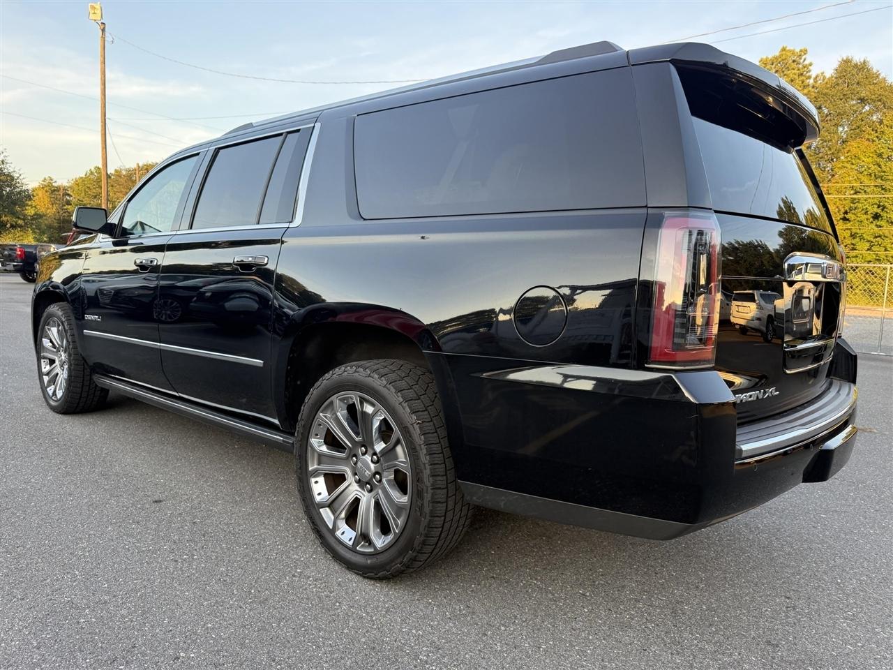 GMC Yukon Denali  2015