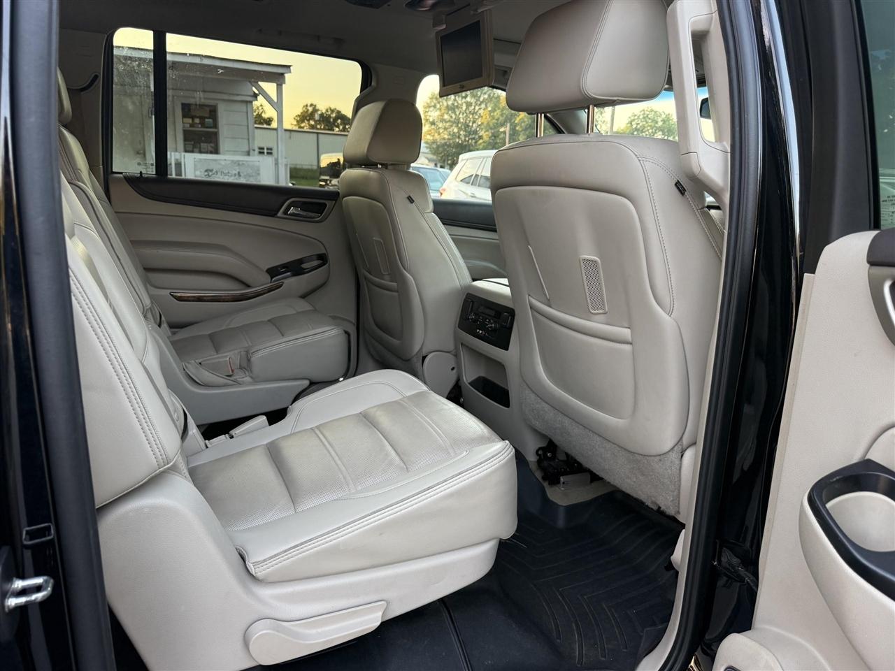 GMC Yukon Denali  2015