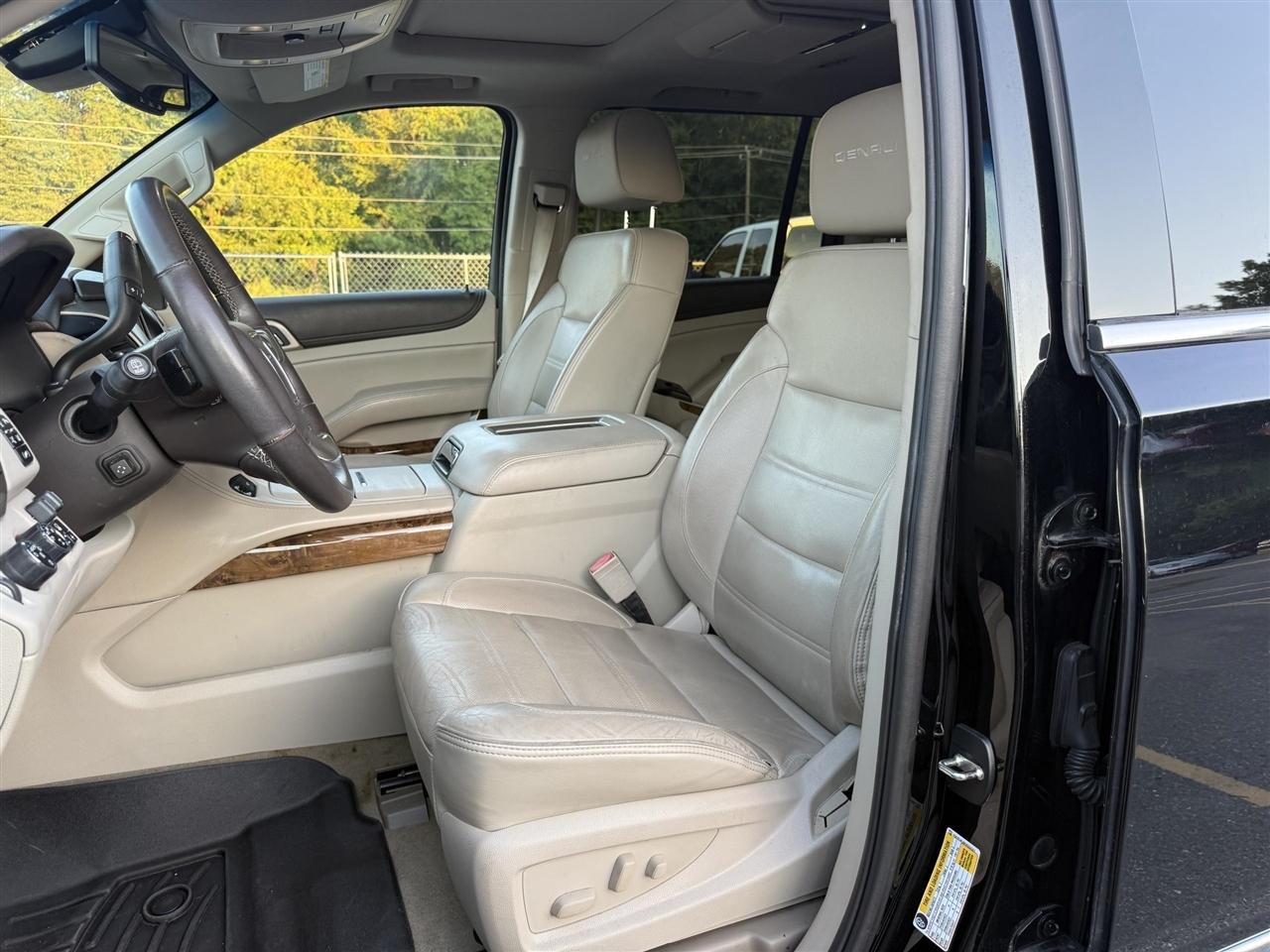 GMC Yukon Denali  2015