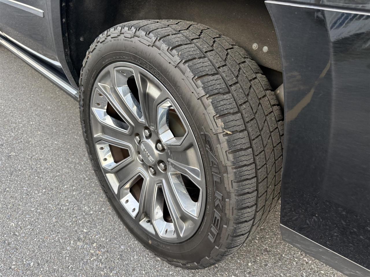 GMC Yukon Denali  2015