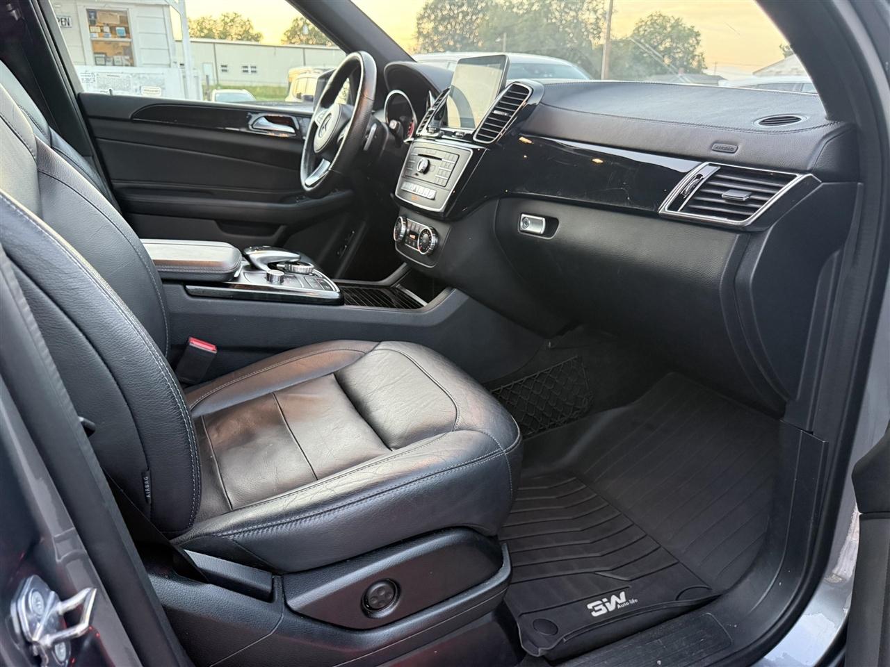 Mercedes-Benz GLS-Class  2019