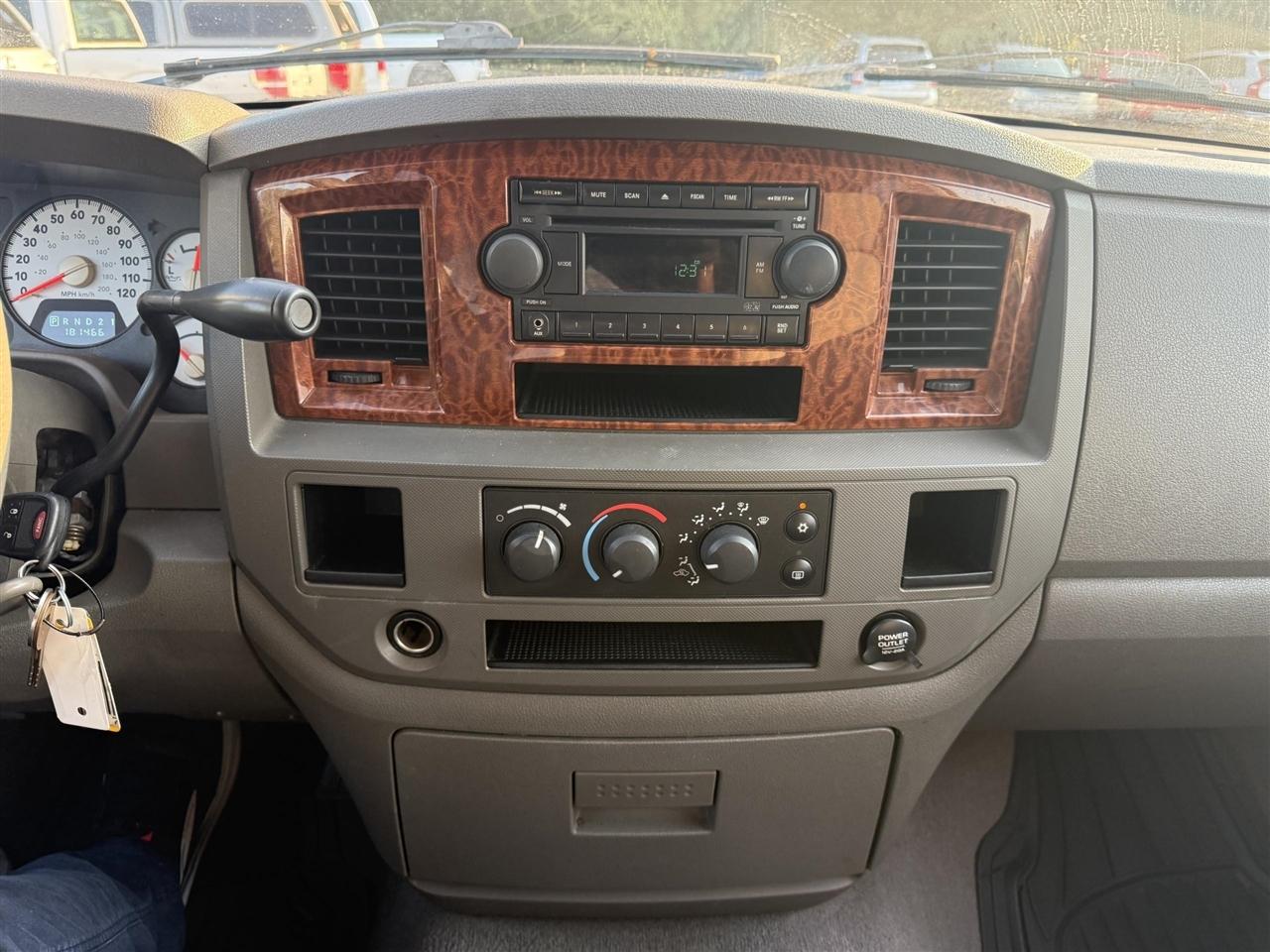 Dodge Ram 1500  2006
