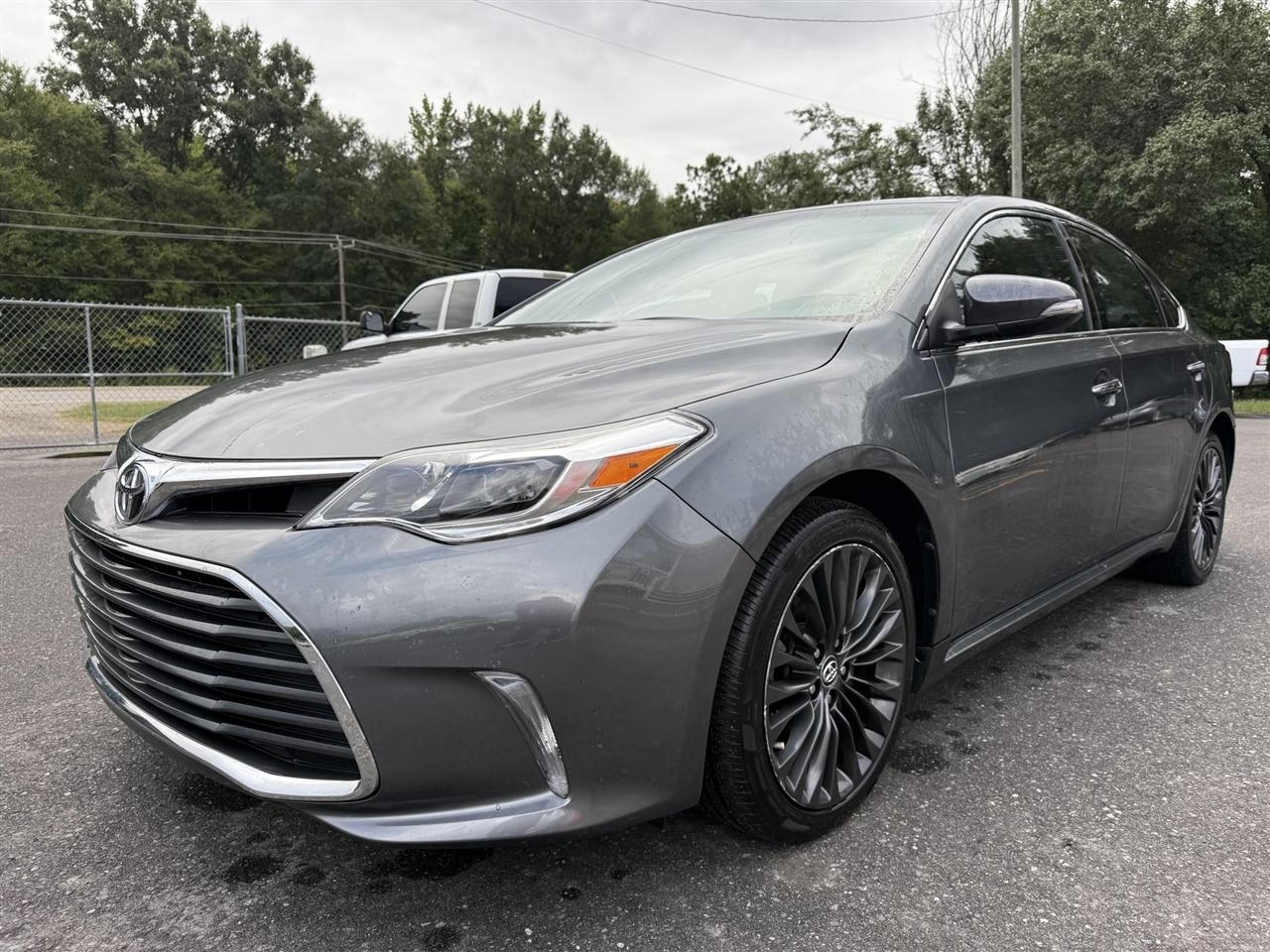 Toyota Avalon  2016