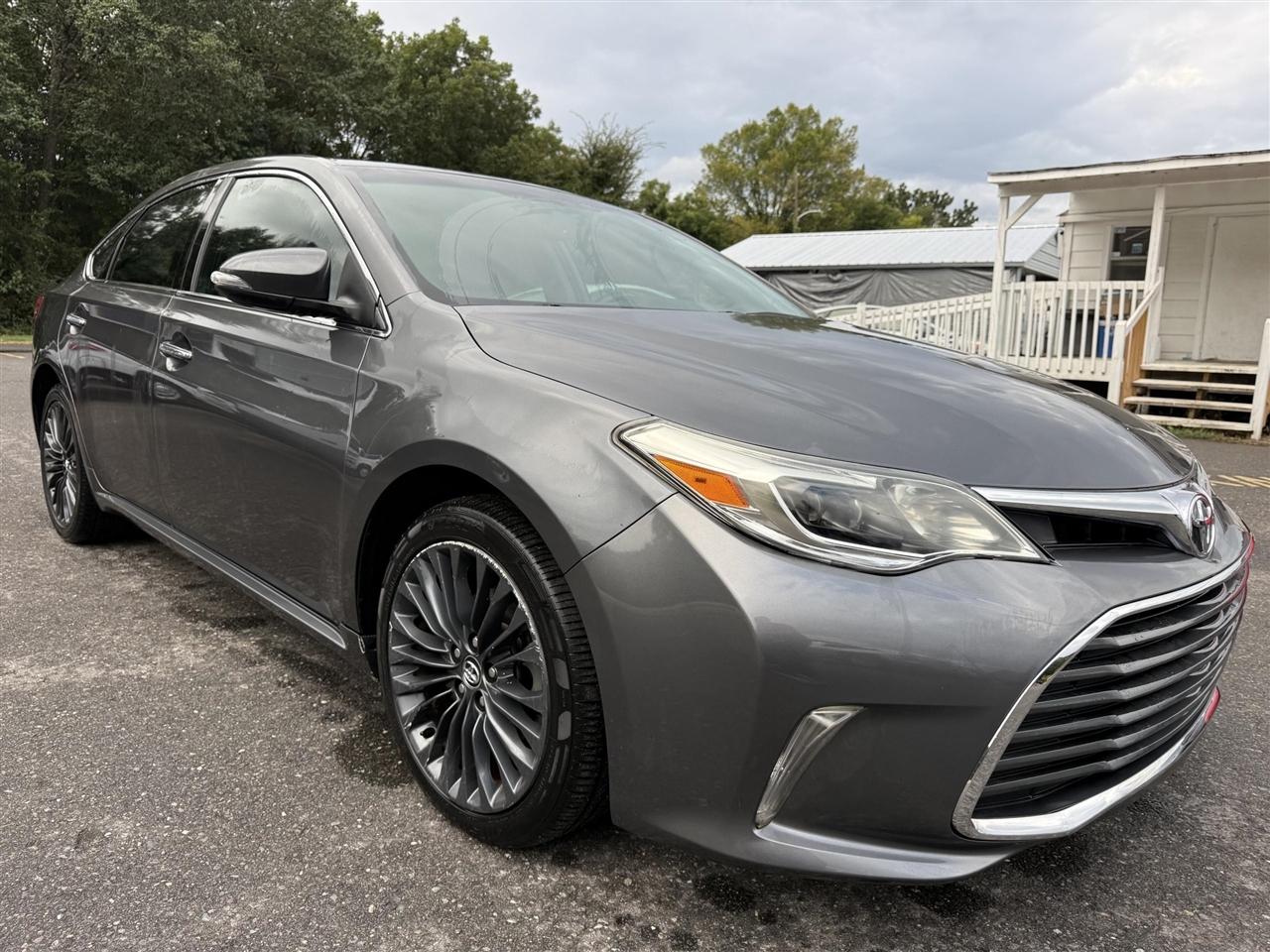 Toyota Avalon  2016