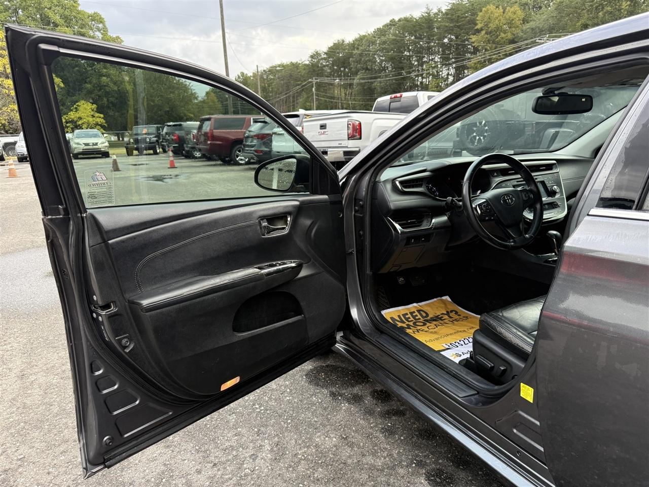 Toyota Avalon  2016