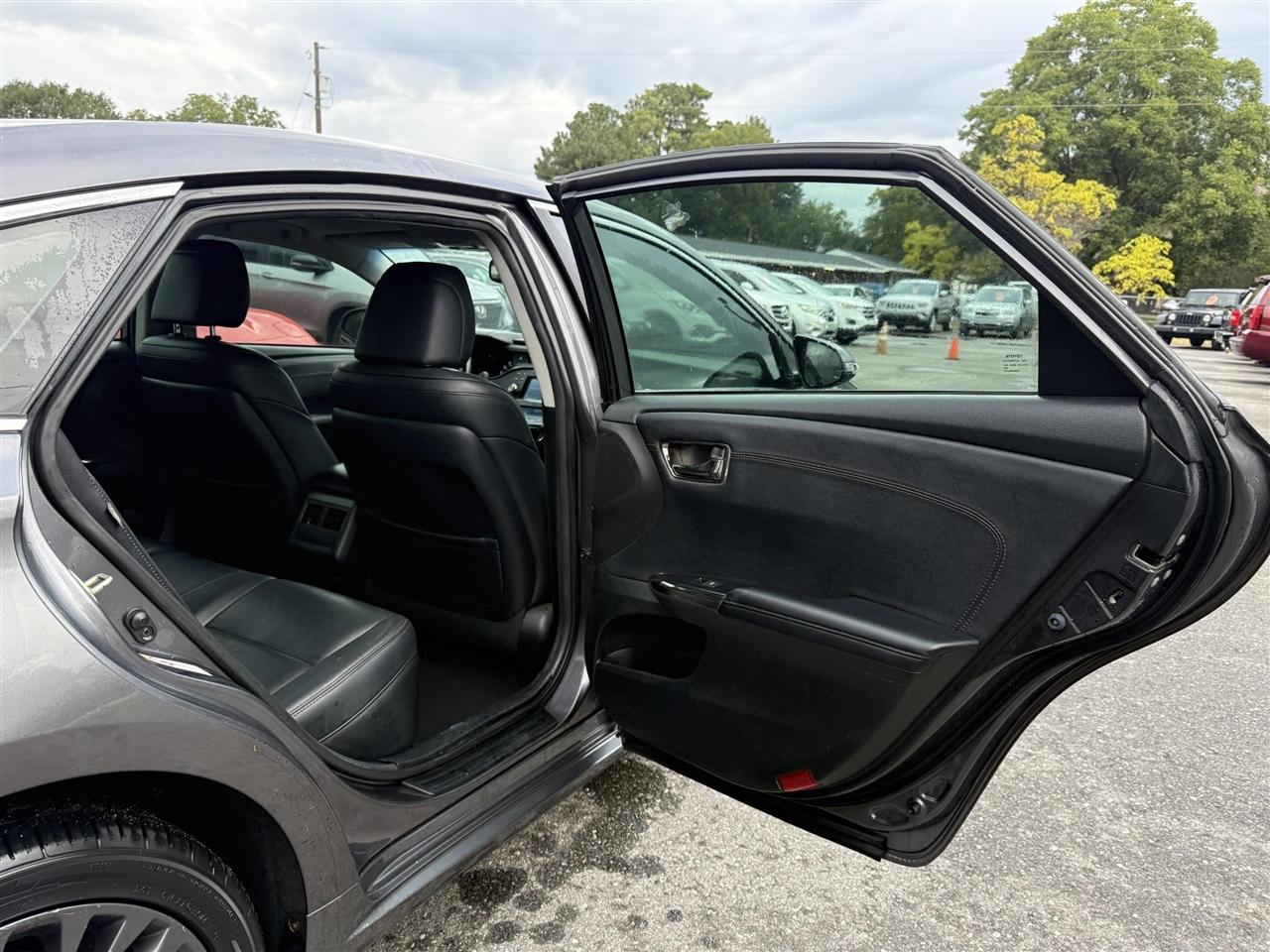 Toyota Avalon  2016