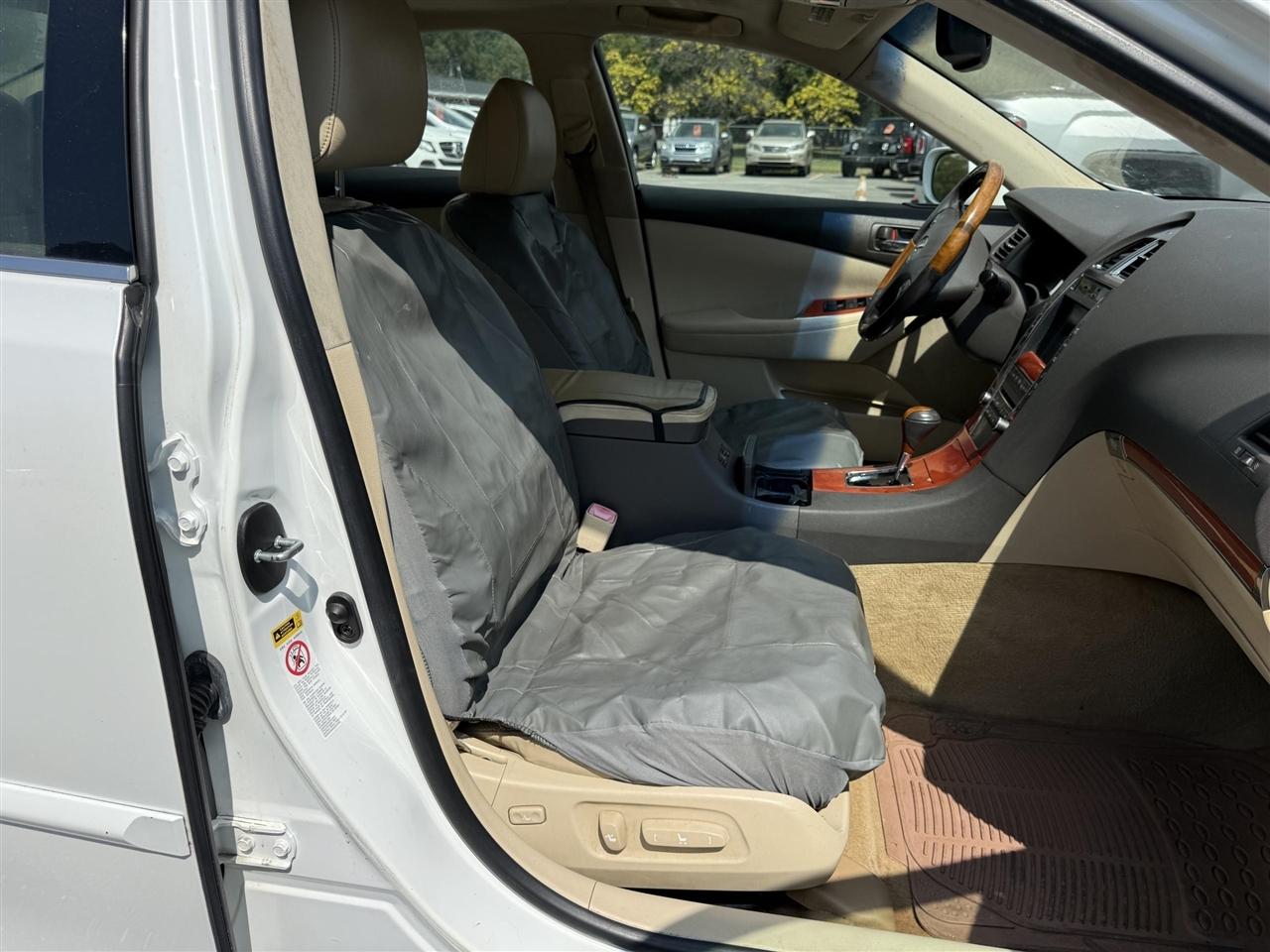 Lexus ES 350  2010