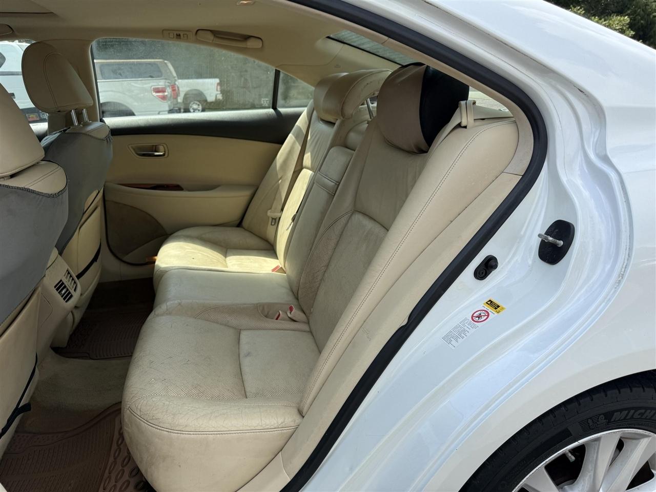 Lexus ES 350  2010
