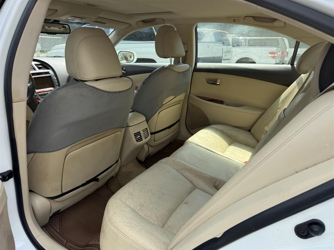 Lexus ES 350  2010