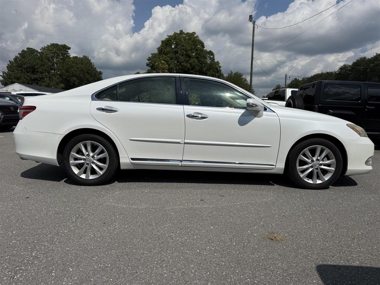 Lexus ES 350  2010