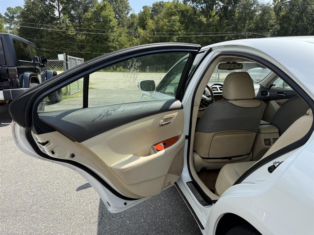 Lexus ES 350  2010