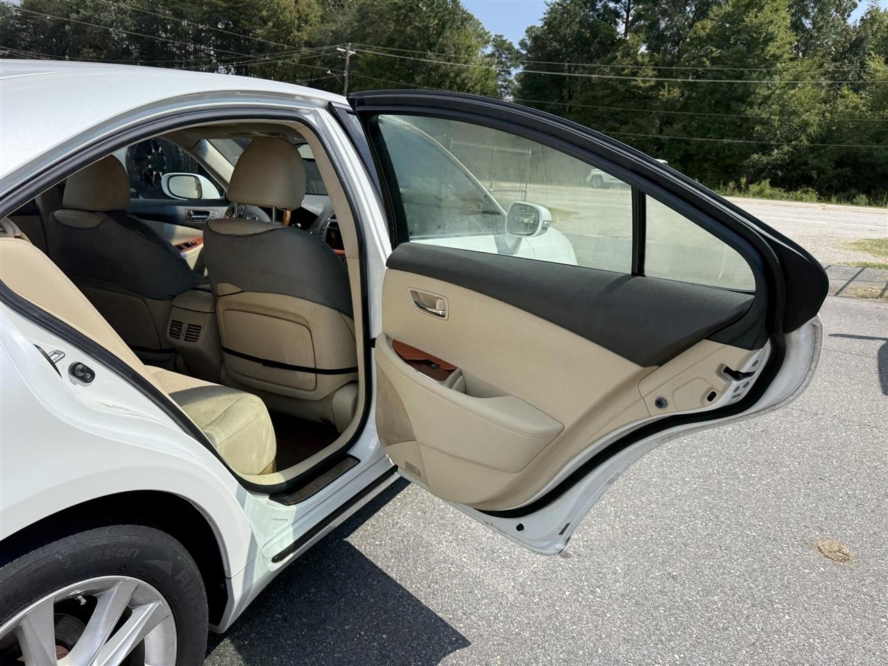 Lexus ES 350  2010