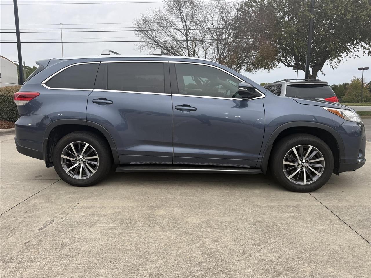 Toyota Highlander  2017