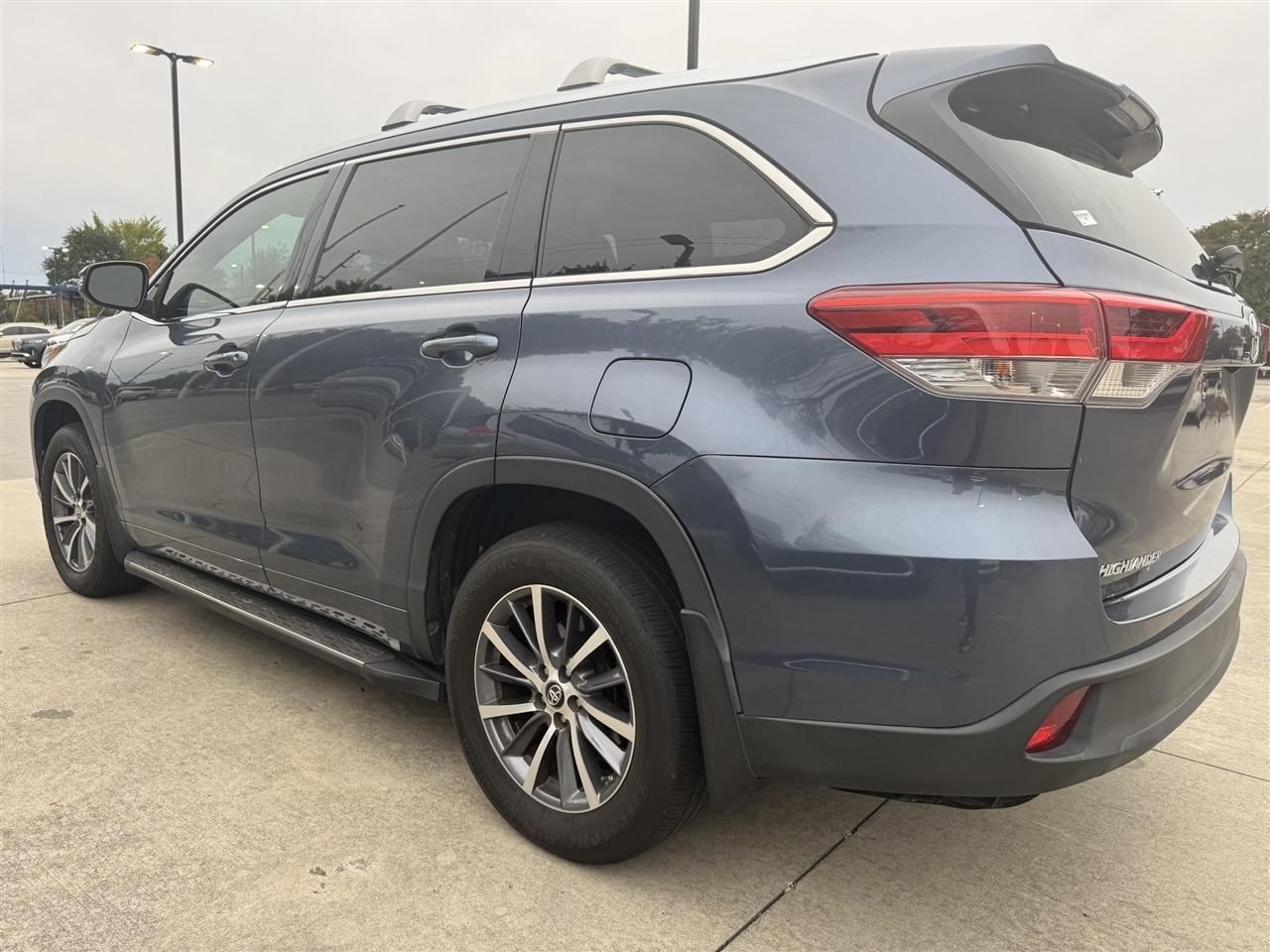 Toyota Highlander  2017