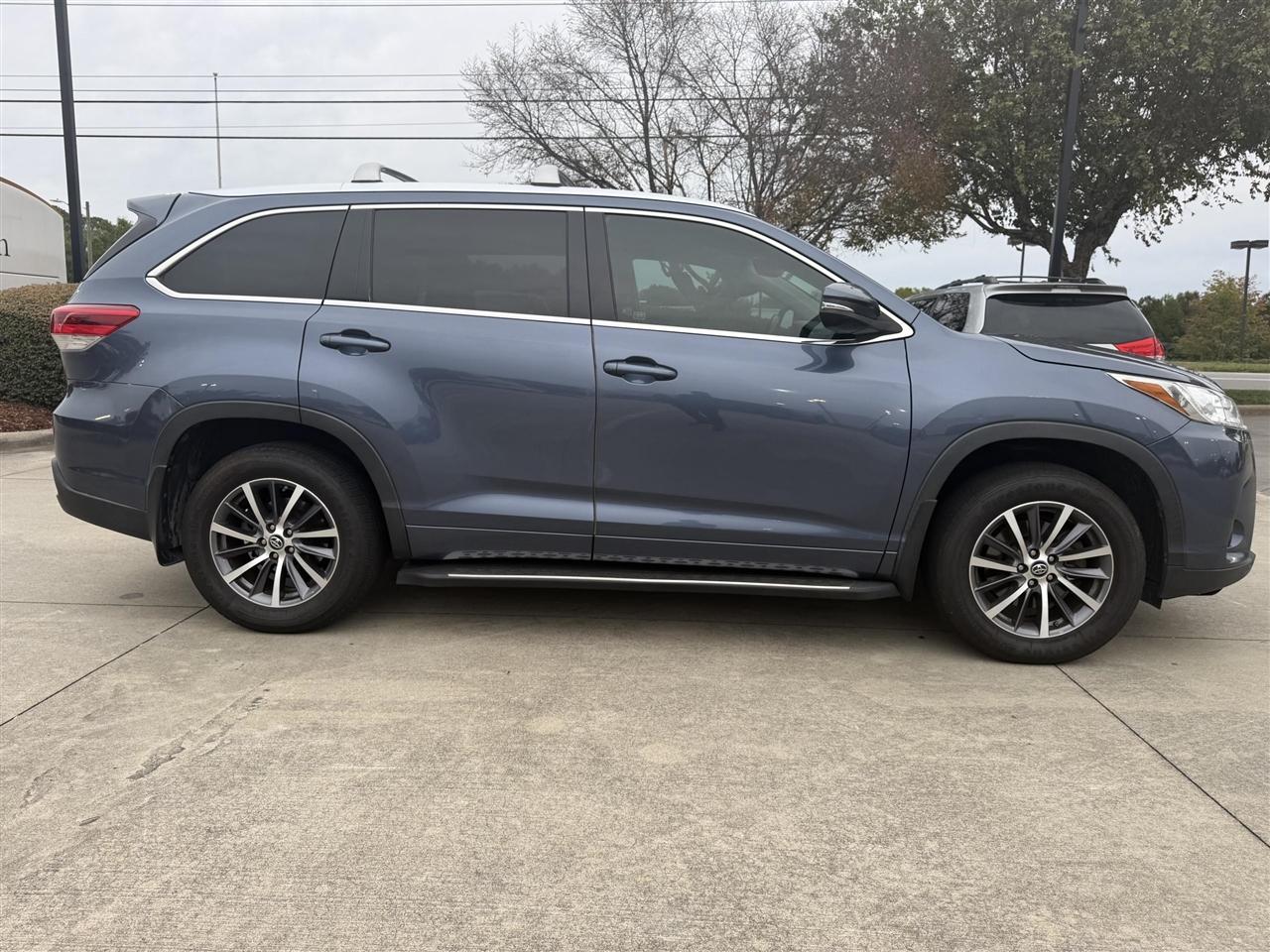 Toyota Highlander  2017
