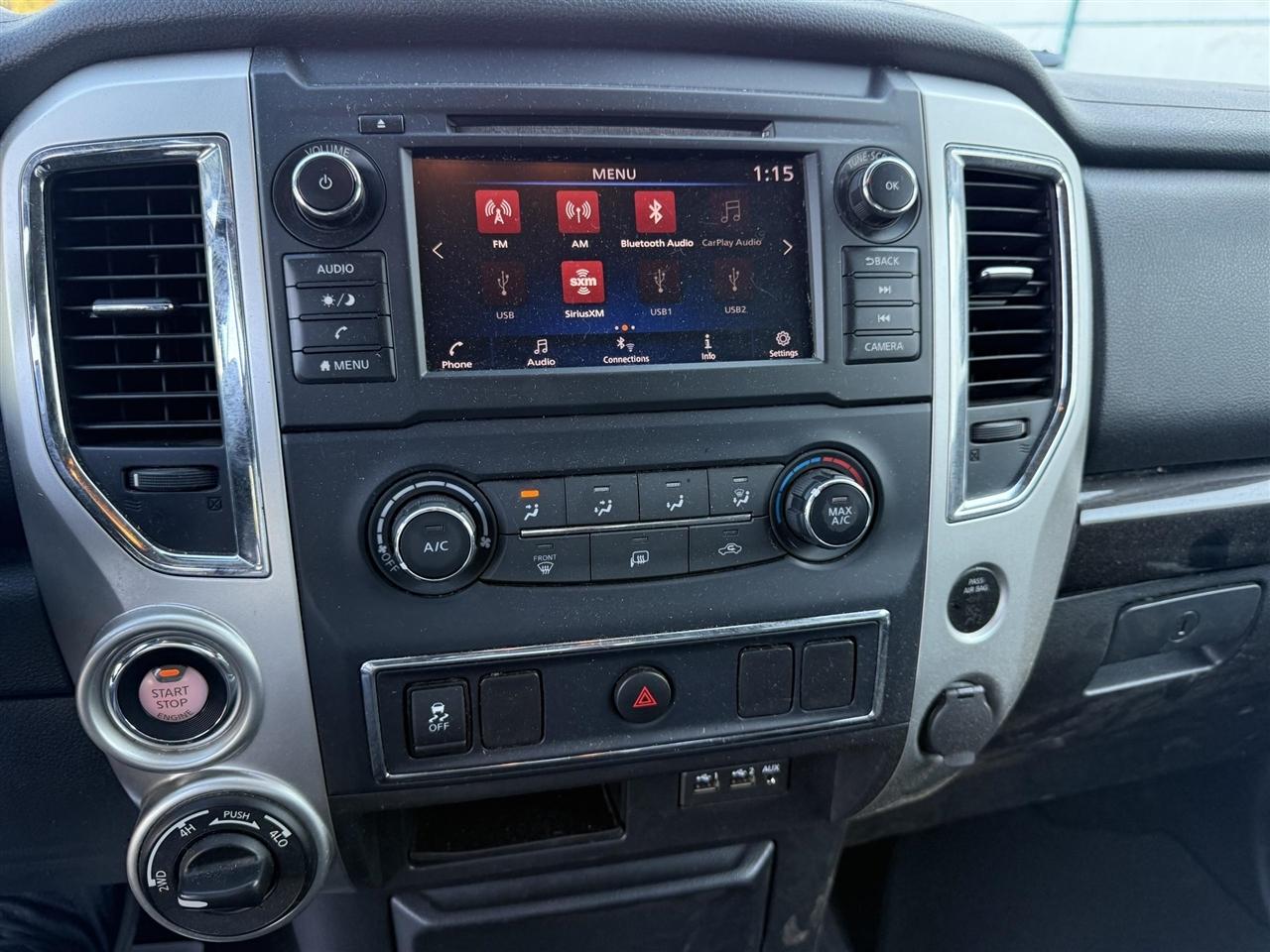 Nissan Titan  2019