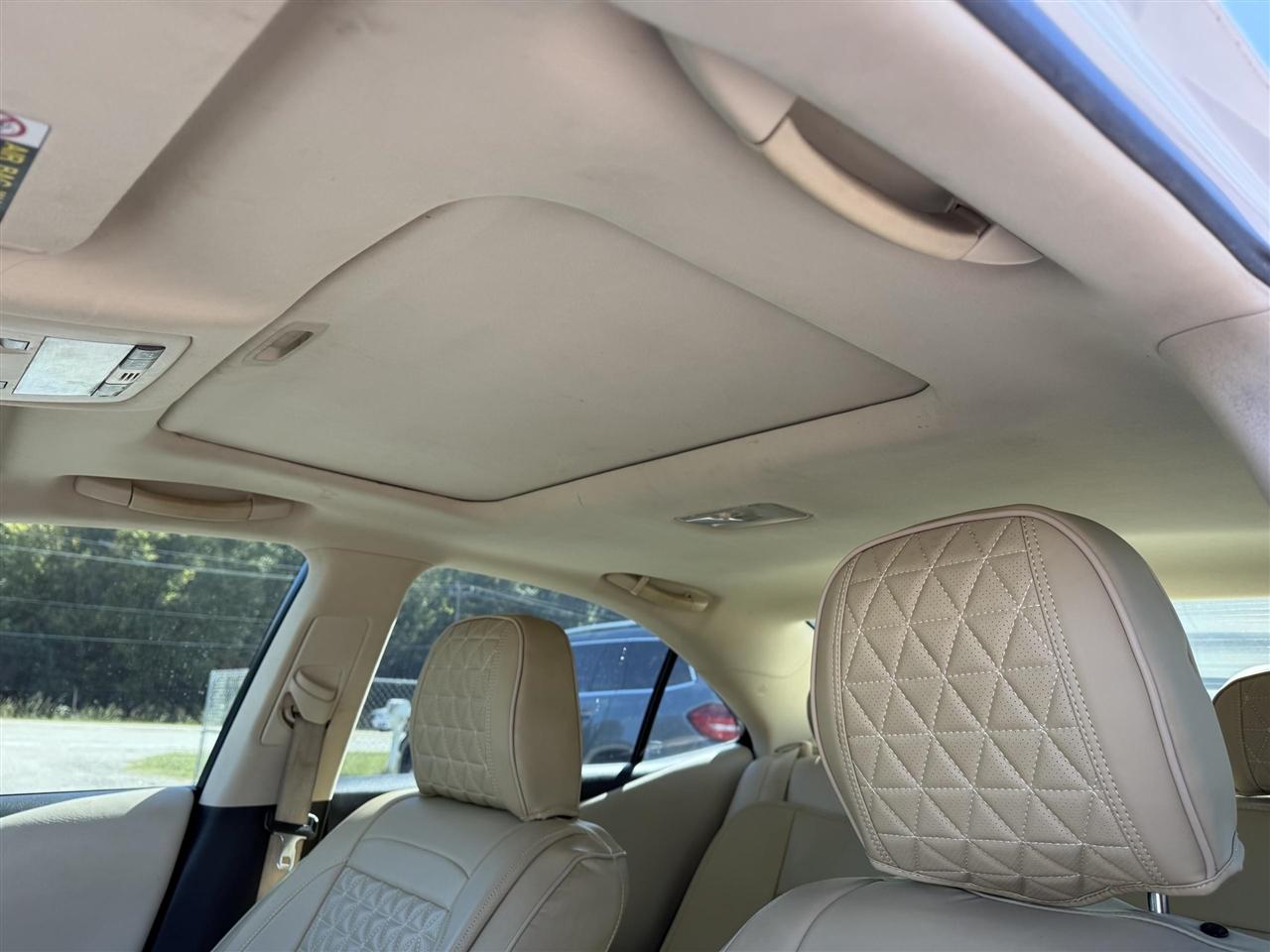 Lexus HS 250h  2010