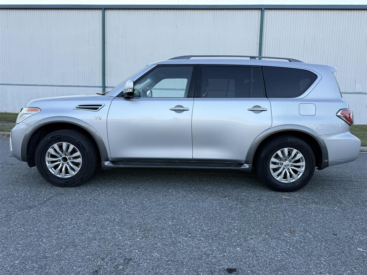 Nissan Armada  2017