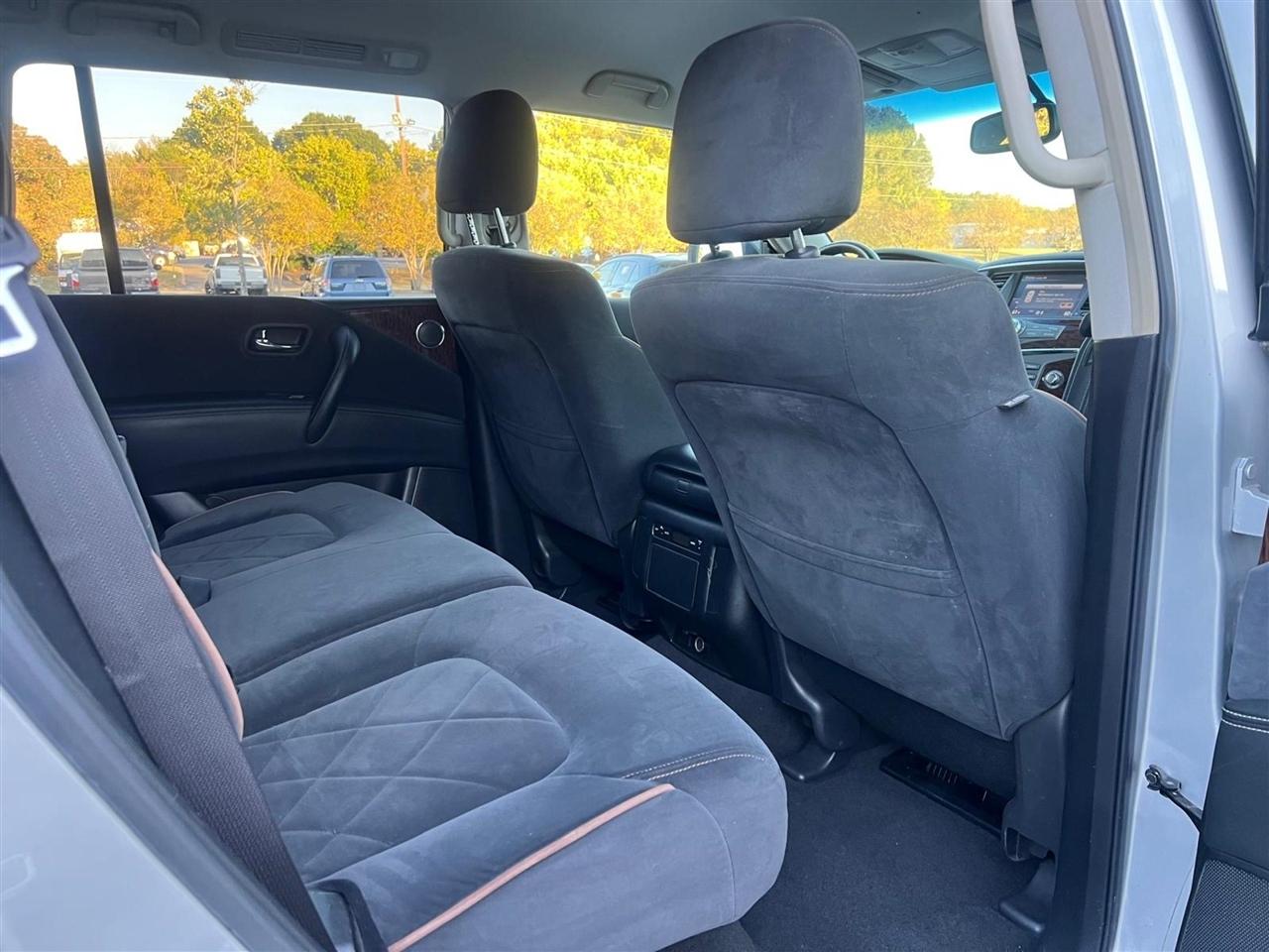 Nissan Armada  2017