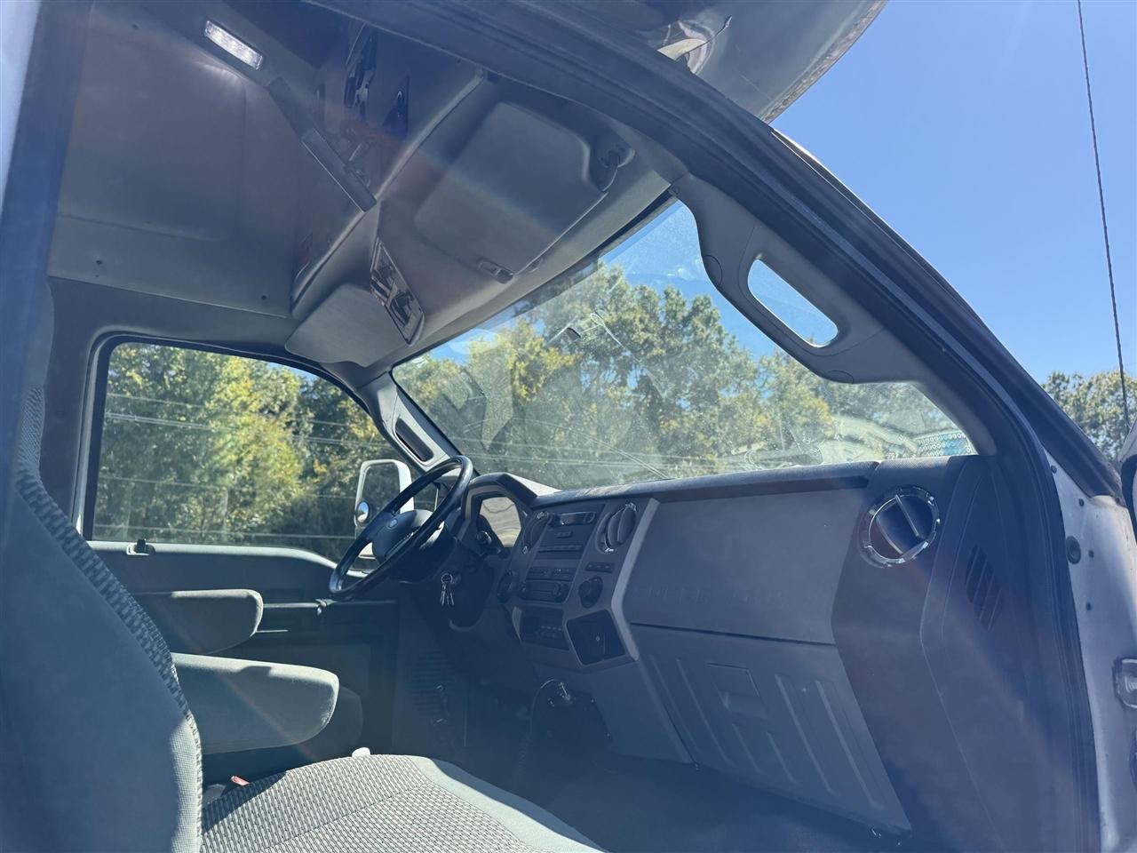 Ford F-650  2015
