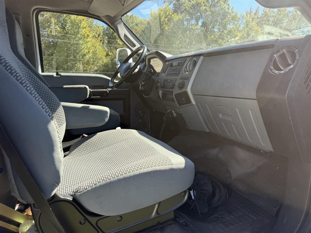 Ford F-650  2015