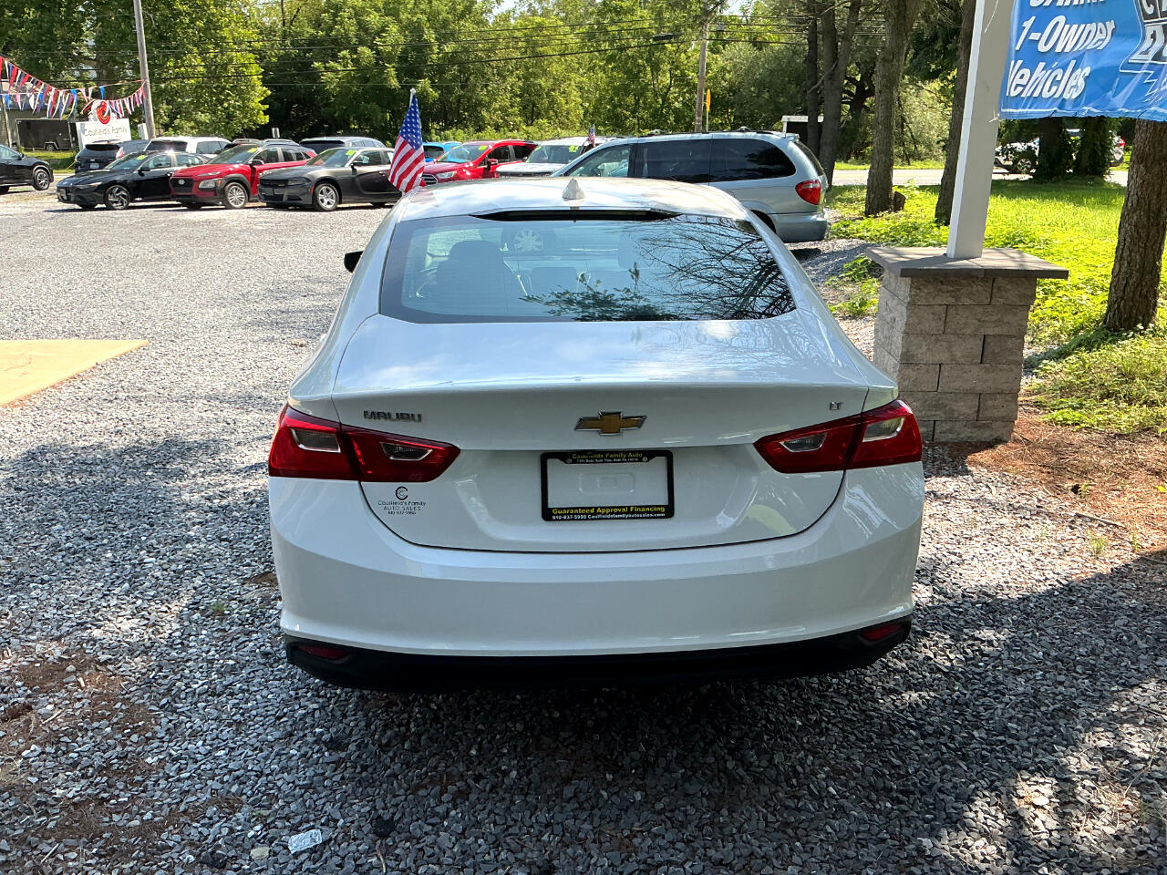 2023 Chevrolet Malibu 1LT photo 3