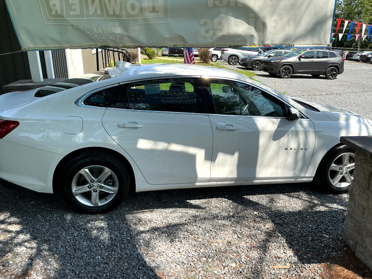 2023 Chevrolet Malibu 1LT photo 4