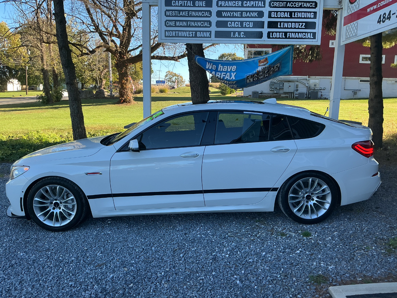 BMW 5 Series 535i xDrive Gran Turismo 2017 BMW 5 Series 535i xDrive Gran Turismo 2017