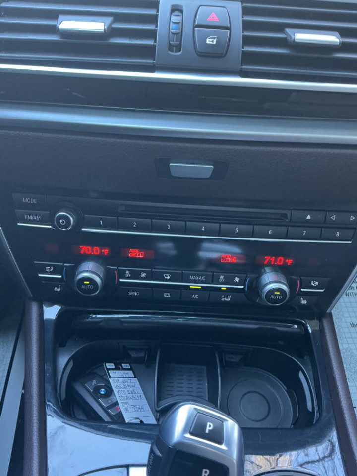 BMW 5 Series 535i xDrive Gran Turismo 2017 BMW 5 Series 535i xDrive Gran Turismo 2017