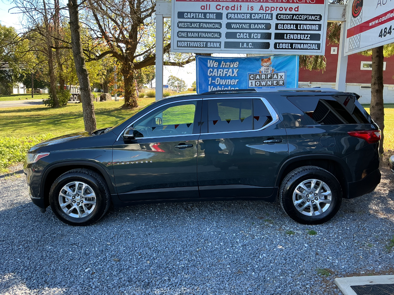Chevrolet Traverse AWD 4dr LT Cloth w/1LT 2018 Chevrolet Traverse AWD 4dr LT Cloth w/1LT 2018