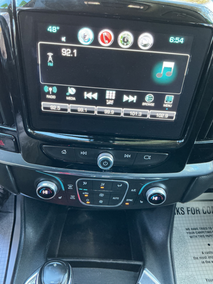 Chevrolet Traverse AWD 4dr LT Cloth w/1LT 2018 Chevrolet Traverse AWD 4dr LT Cloth w/1LT 2018