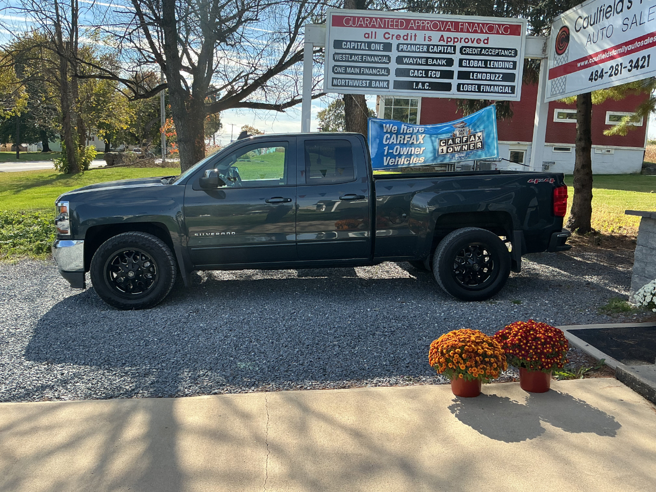 Chevrolet Silverado 1500 4WD Double Cab 143.5" LT w/1LT 2017 Chevrolet Silverado 1500 4WD Double Cab 143.5" LT w/1LT 2017