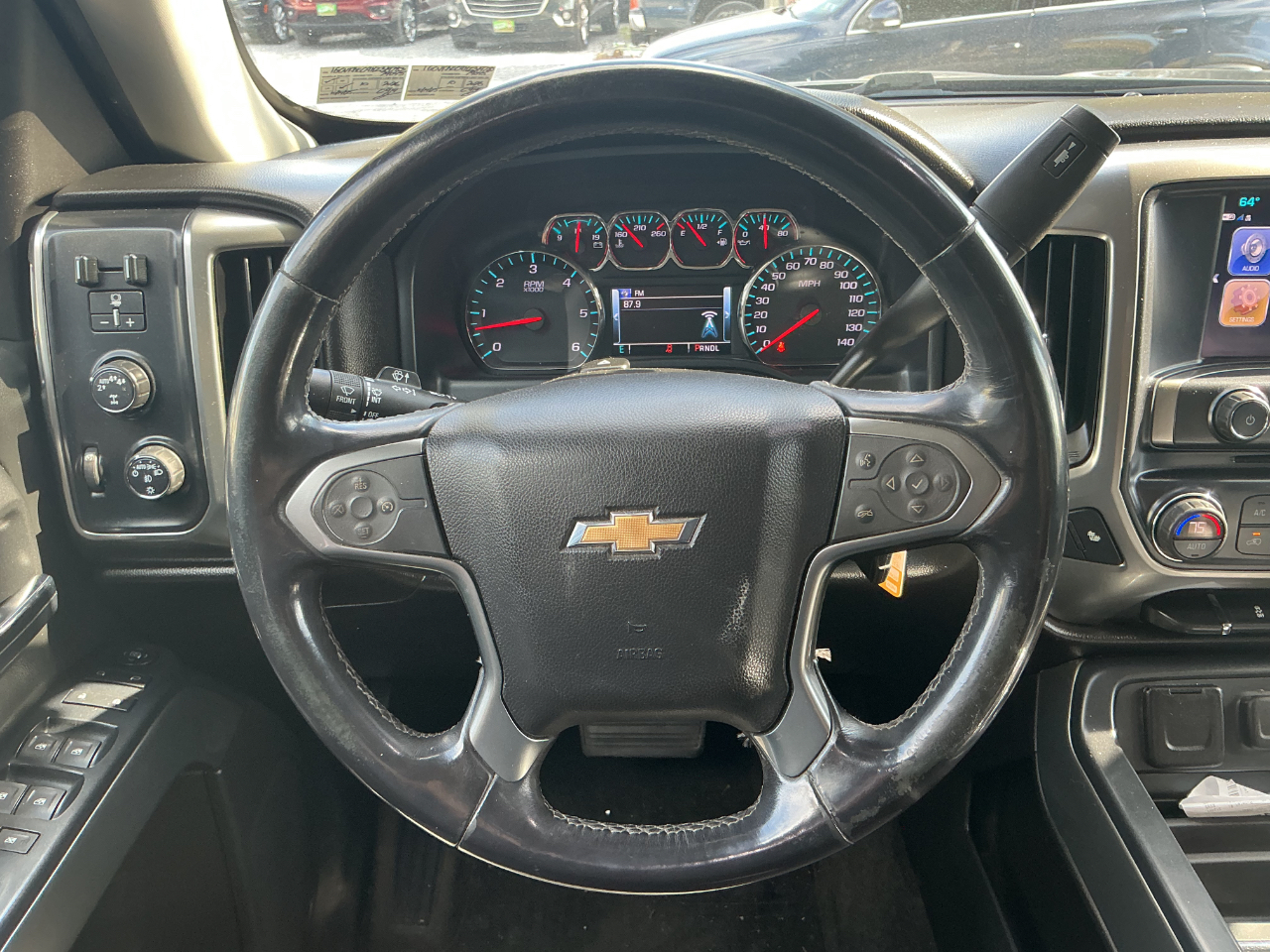 Chevrolet Silverado 1500 4WD Double Cab 143.5" LT w/1LT 2017 Chevrolet Silverado 1500 4WD Double Cab 143.5" LT w/1LT 2017