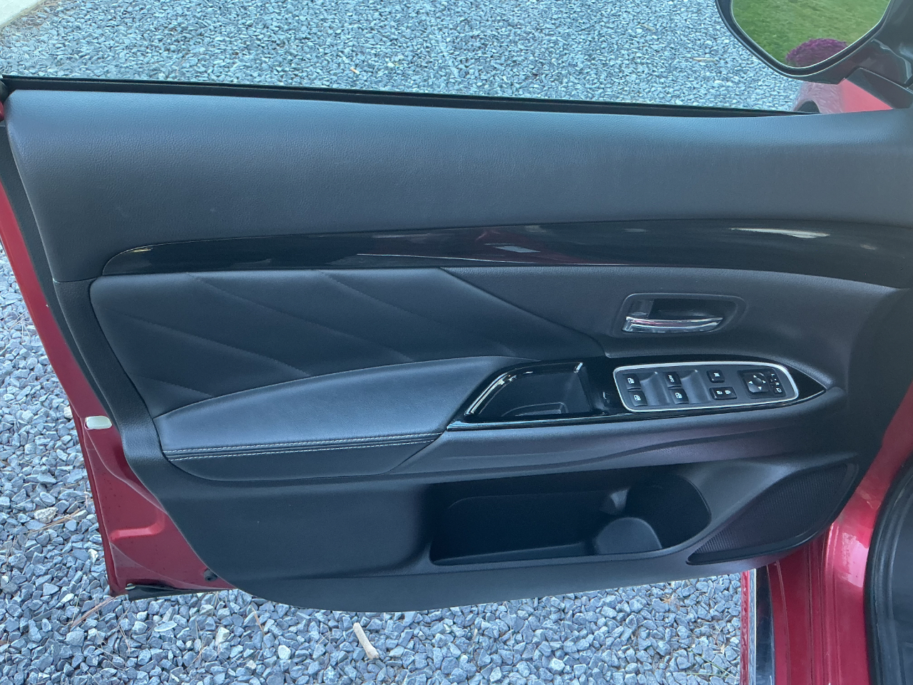 Mitsubishi Outlander PHEV SEL S-AWC 2018