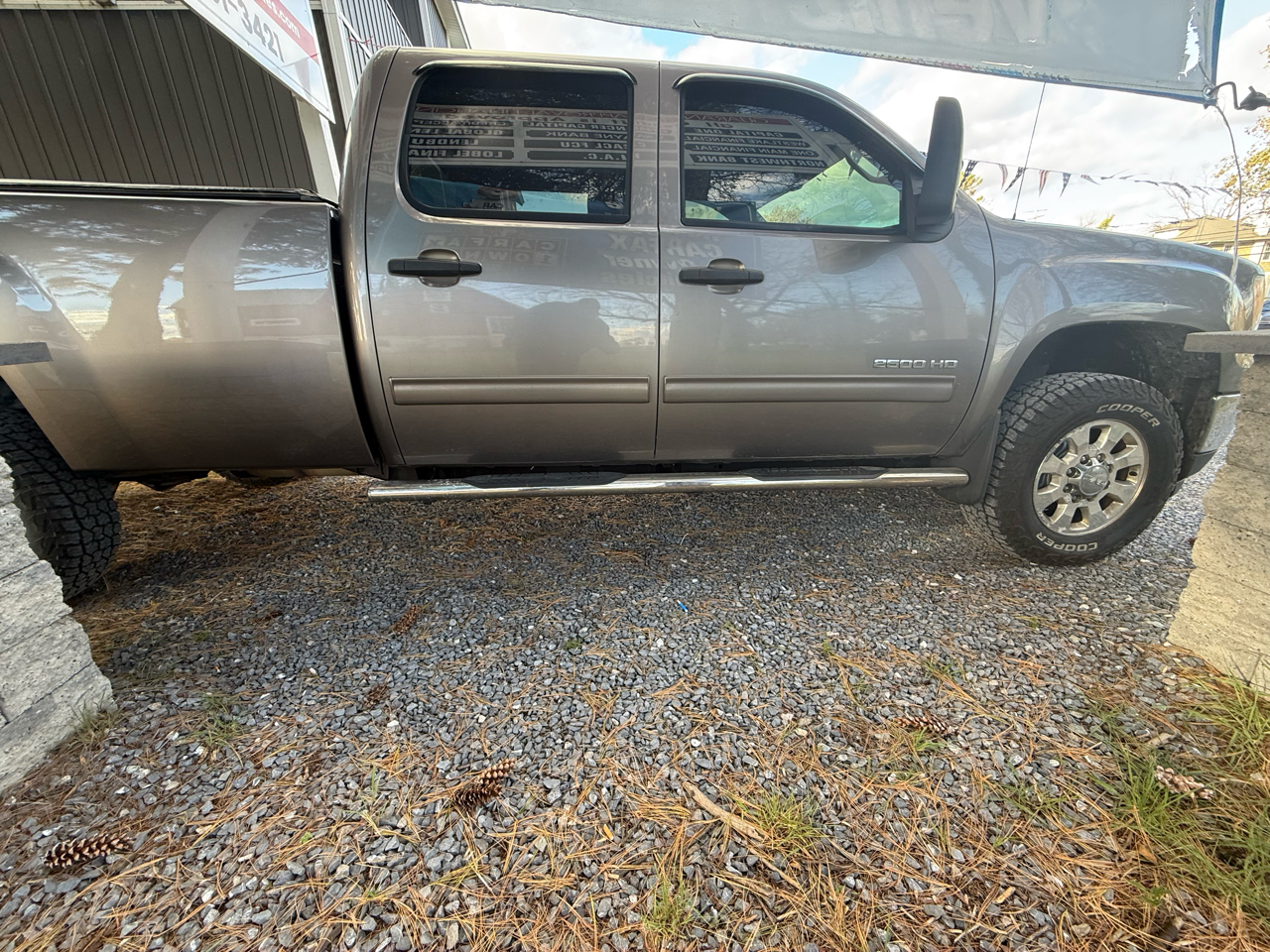 GMC Sierra 2500HD 4WD Crew Cab 167.7" SLE 2013 GMC Sierra 2500HD 4WD Crew Cab 167.7" SLE 2013