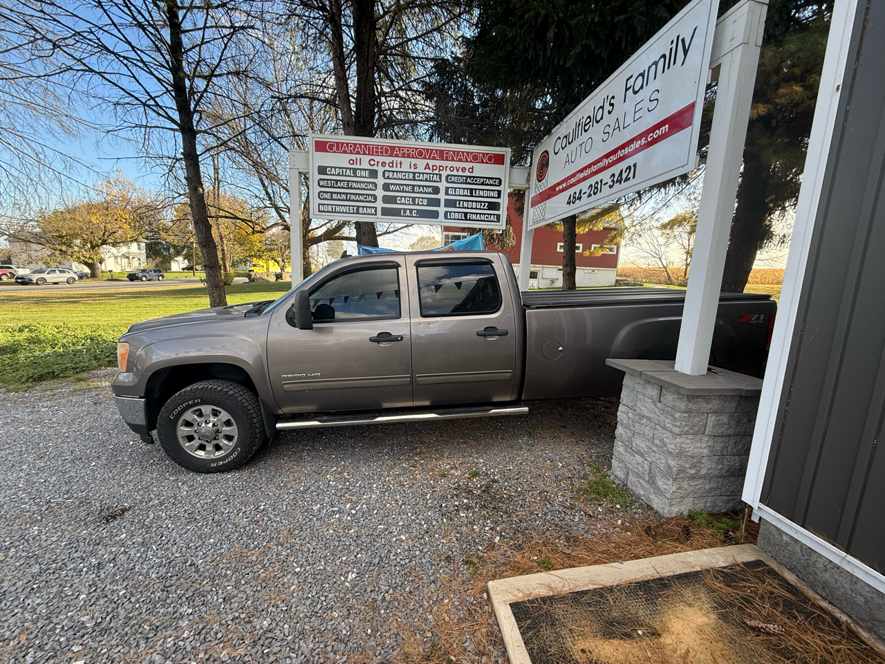 GMC Sierra 2500HD 4WD Crew Cab 167.7" SLE 2013 GMC Sierra 2500HD 4WD Crew Cab 167.7" SLE 2013